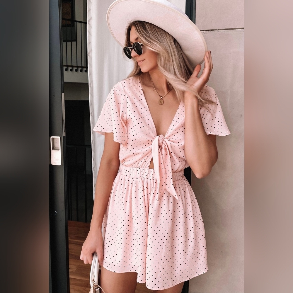 Rainey Romper By Egreis Pink Polka Dot Tie-Front Size Large BNWT